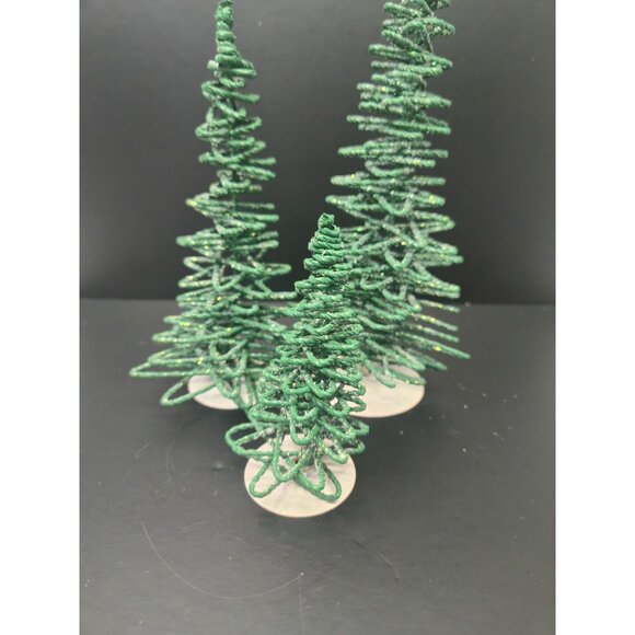 Vintage Dept 56 Village Frosted Zig-zag Trees Set of 3 Retired Green 5250-7 star - Picture 2 of 9